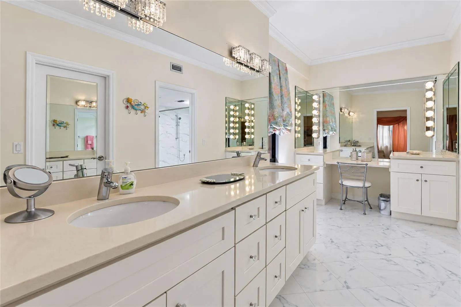 WHITE SHAKER CABINETS, LARGE TILE FLOORS!