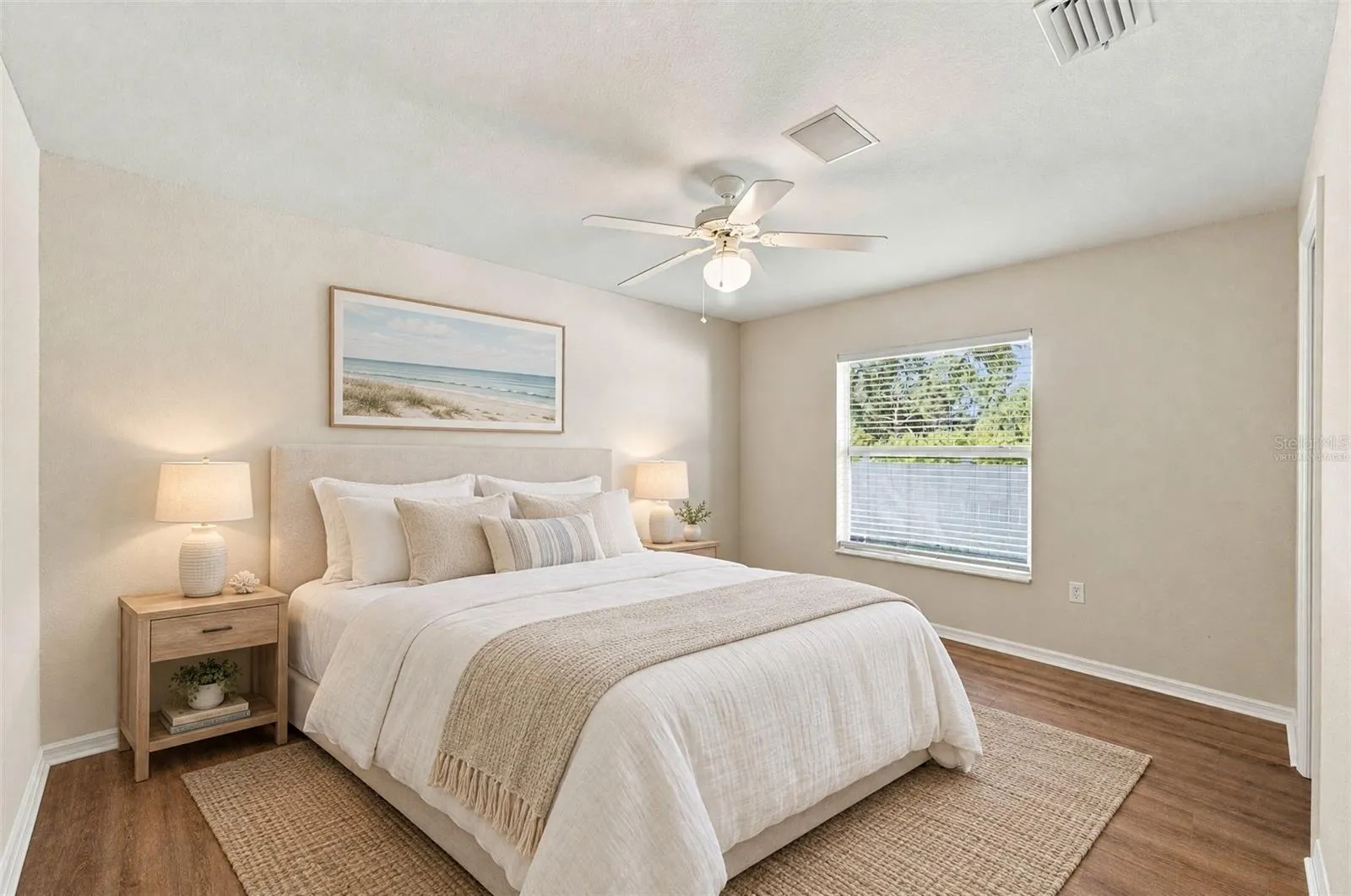 Virtually staged - Guest bedroom