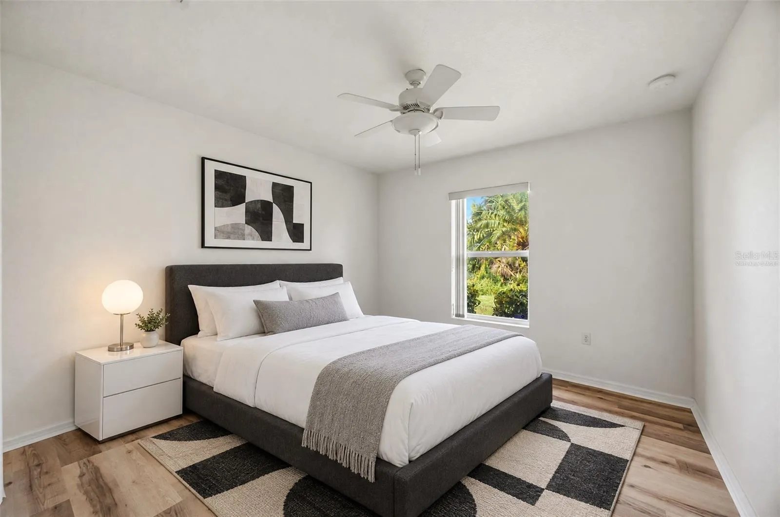 Virtually staged - Guest bedroom