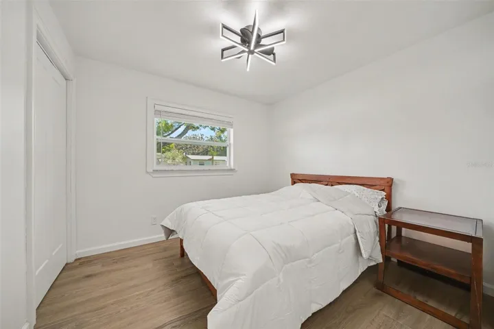 2nd bedroom