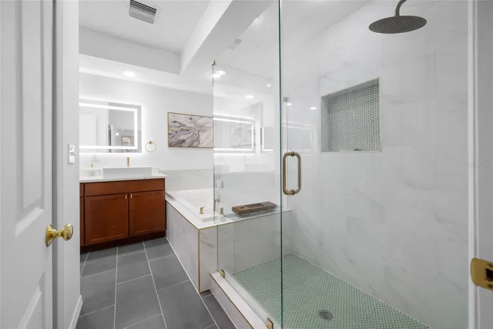 Master bathroom - custom shower, garden tub