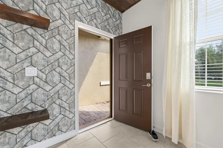 In-law suite with private entrance