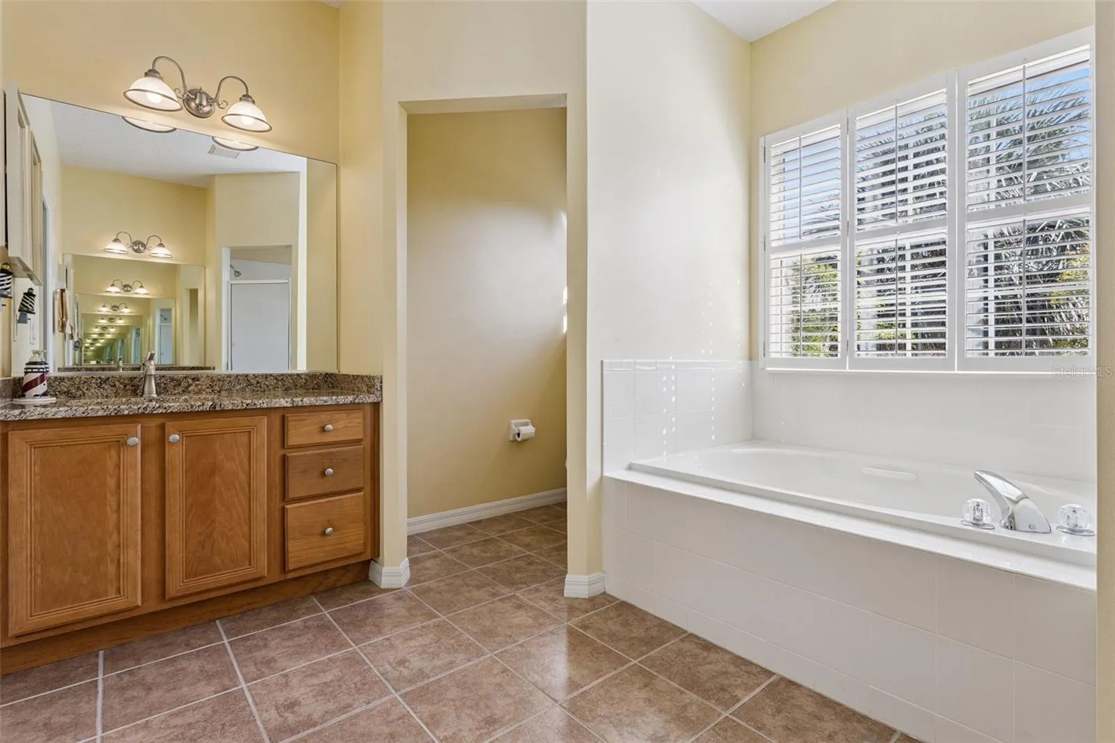 Primary Ensuite 1 of 2 Vanities