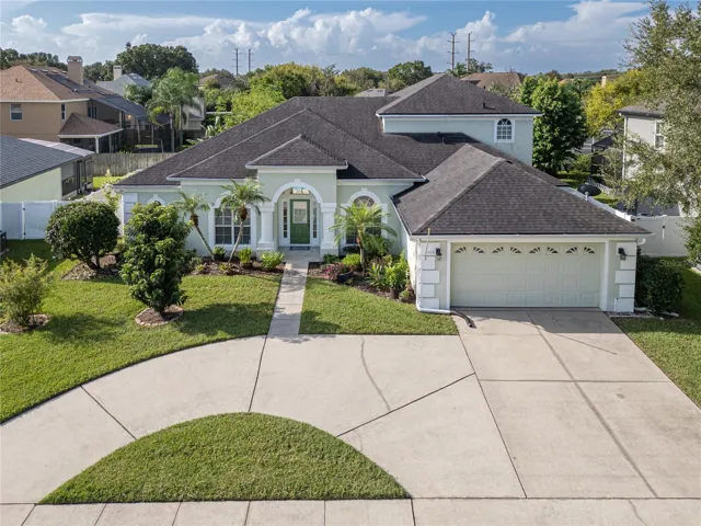 Welcome to 2406 Blossomwood Dr.