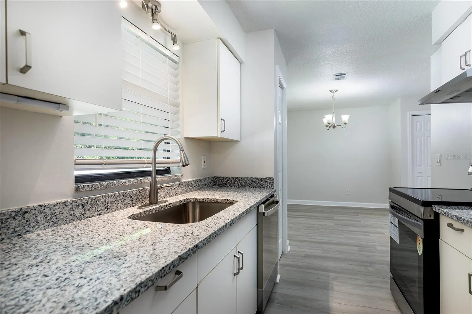 New Granite countertops!