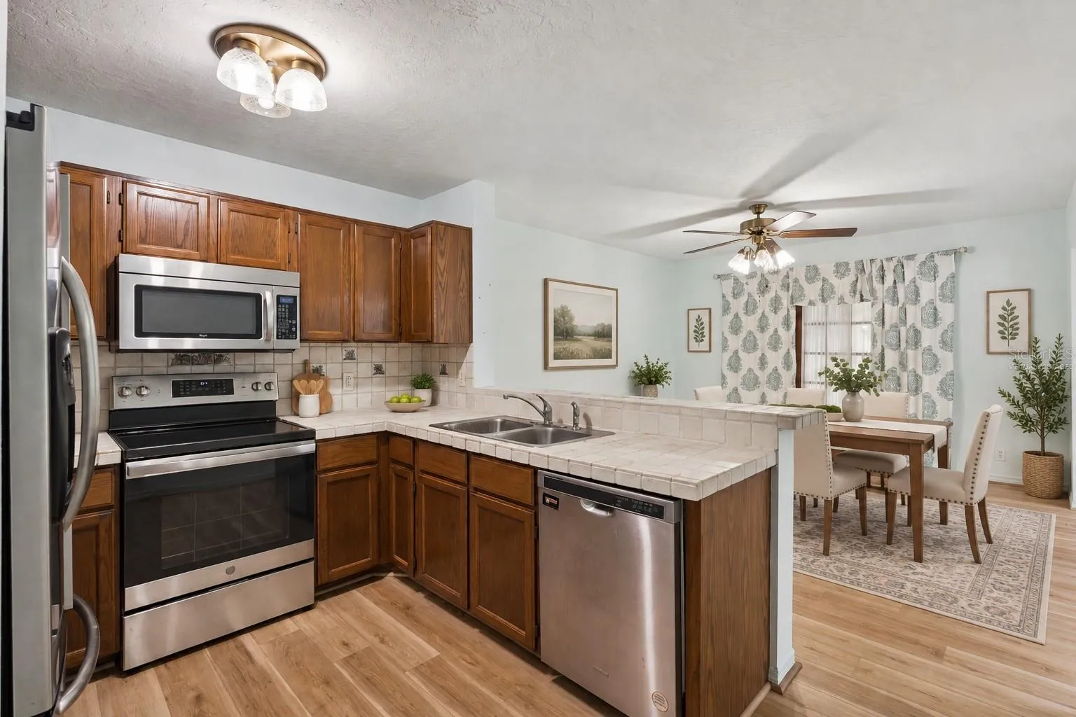 Virtually Staged Kitchen / Dining Room