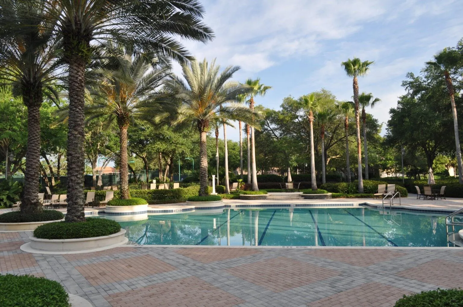 Enjoy the exceptional Alaqua Lakes lifestyle with golf, tennis, community parks, playgrounds and 24-hour guard-gated security, all surrounded by beautiful natural scenery.
