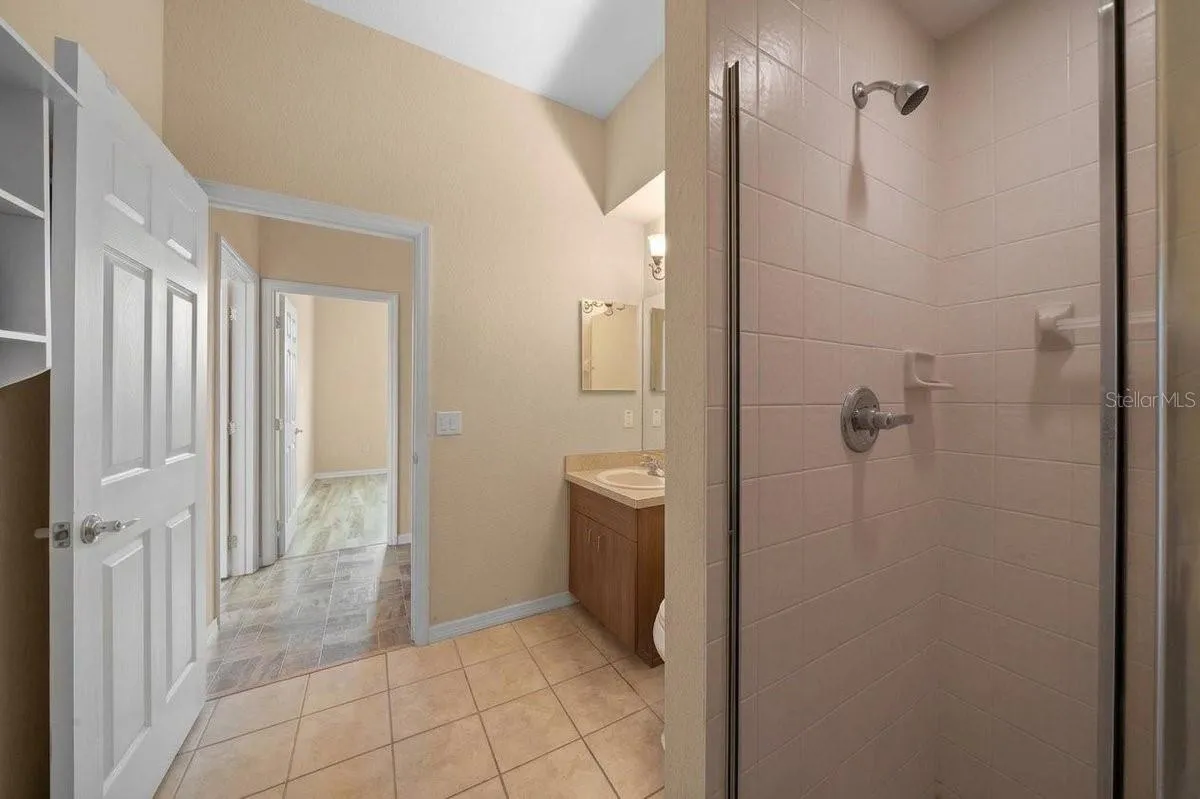 Cabana Bathroom