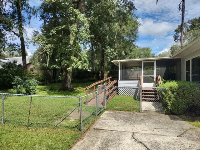 Driveway to Garage