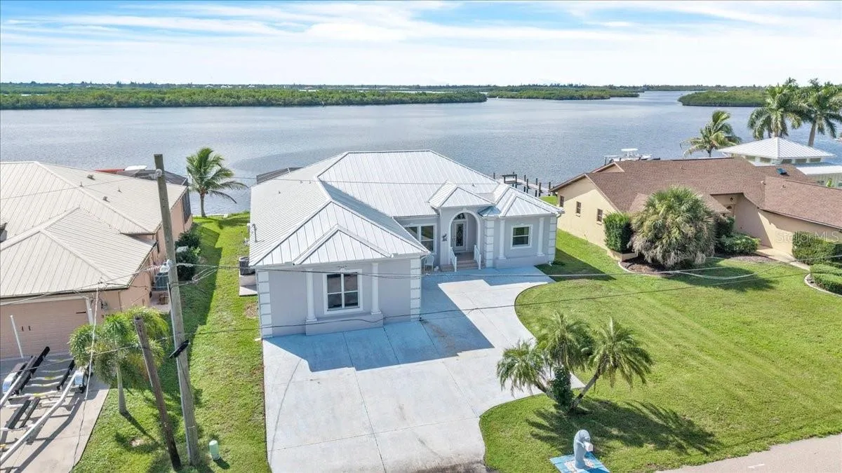 Front aerial