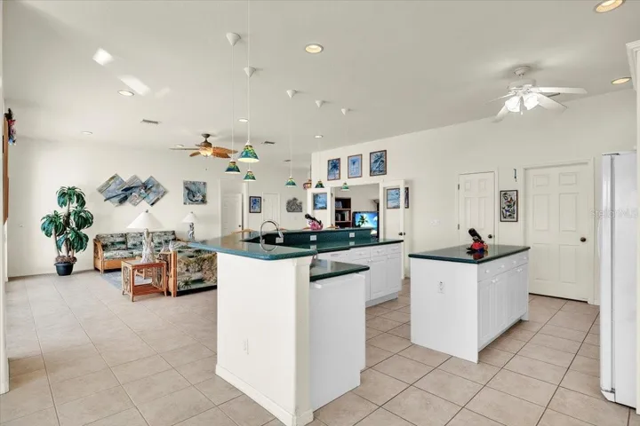 Kitchen has island