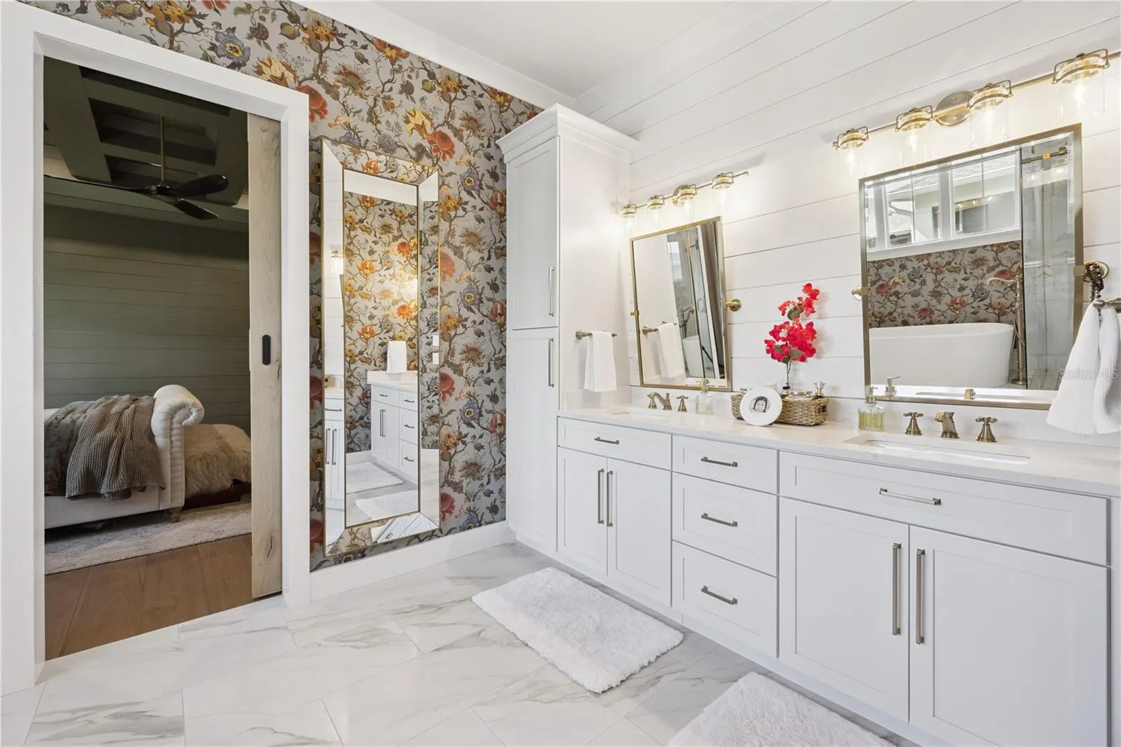 Main bathroom