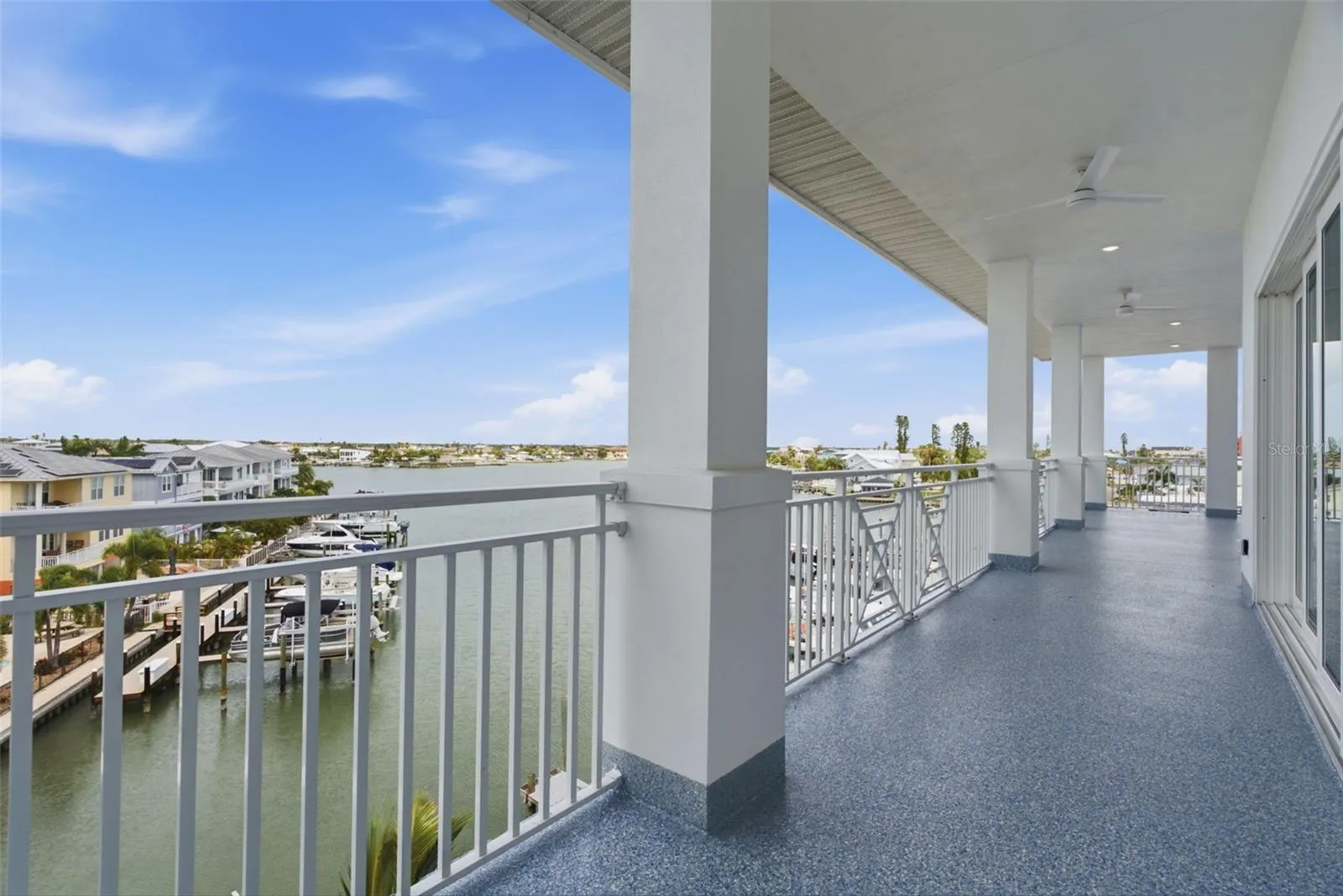 Balcony on Intracoastal Waterway