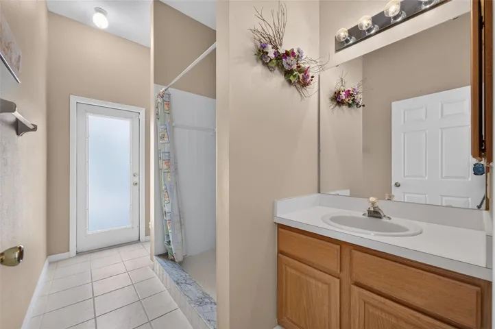Pool, guest bathroom