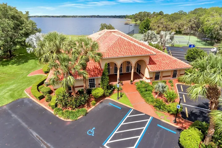 Community Clubhouse with boat ramp on Winterset Lake