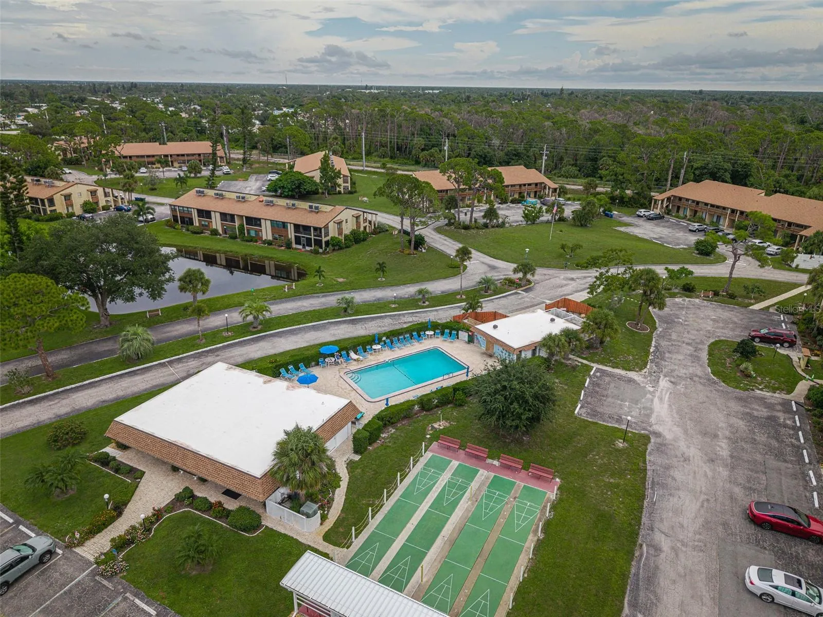 Pool/Bocce Ball/Clubhouse Amenities