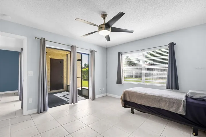 Primary Bdrm to Lanai and Ensuite Bath