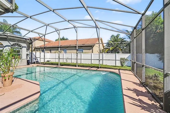 Screened pool