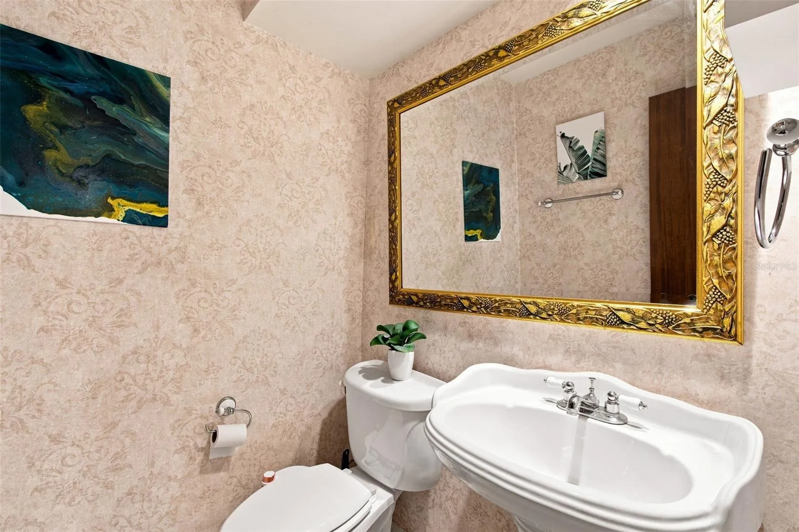 Powder Room
