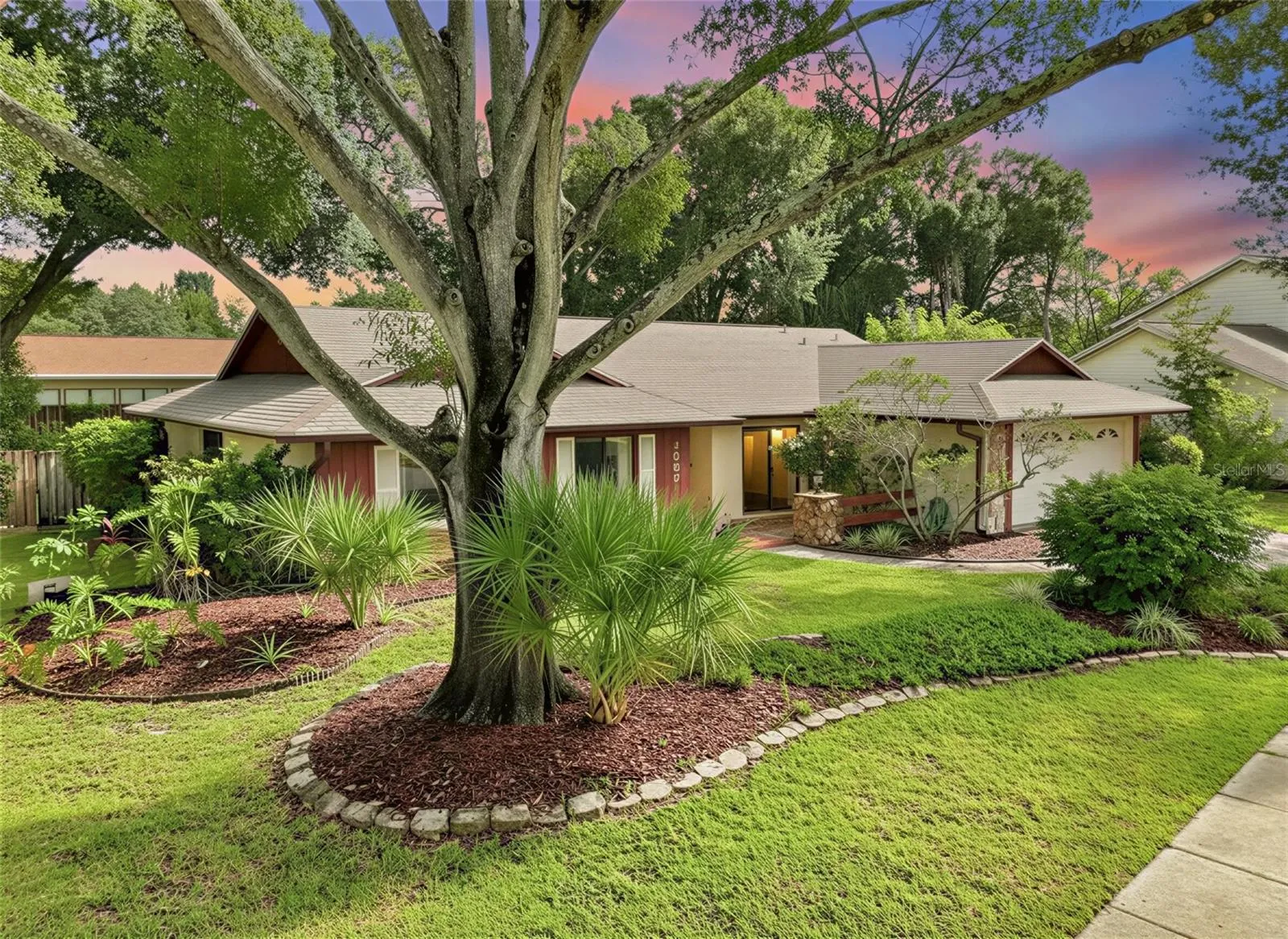 4607 Cloverlawn