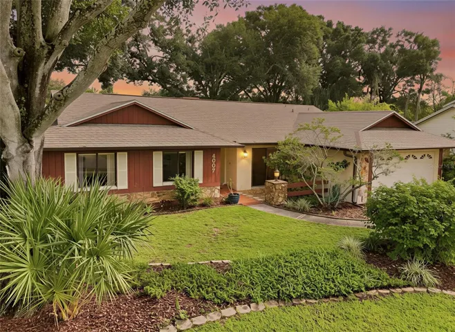 4607 Cloverlawn