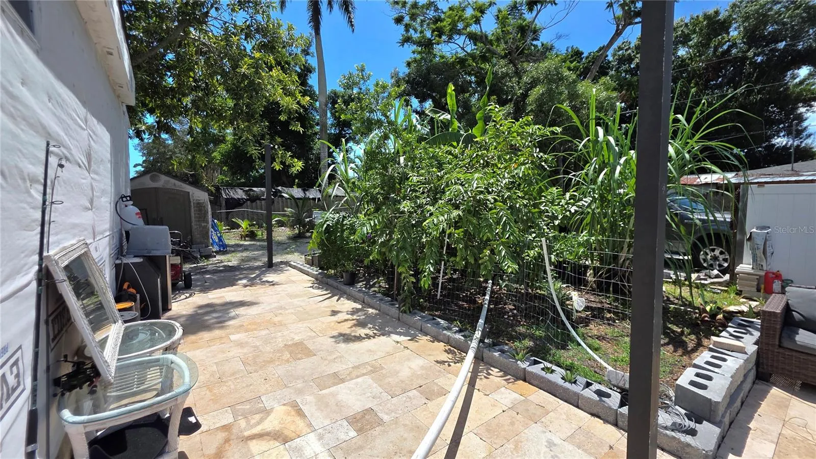 Tiled Backyard area, Oversized Lot