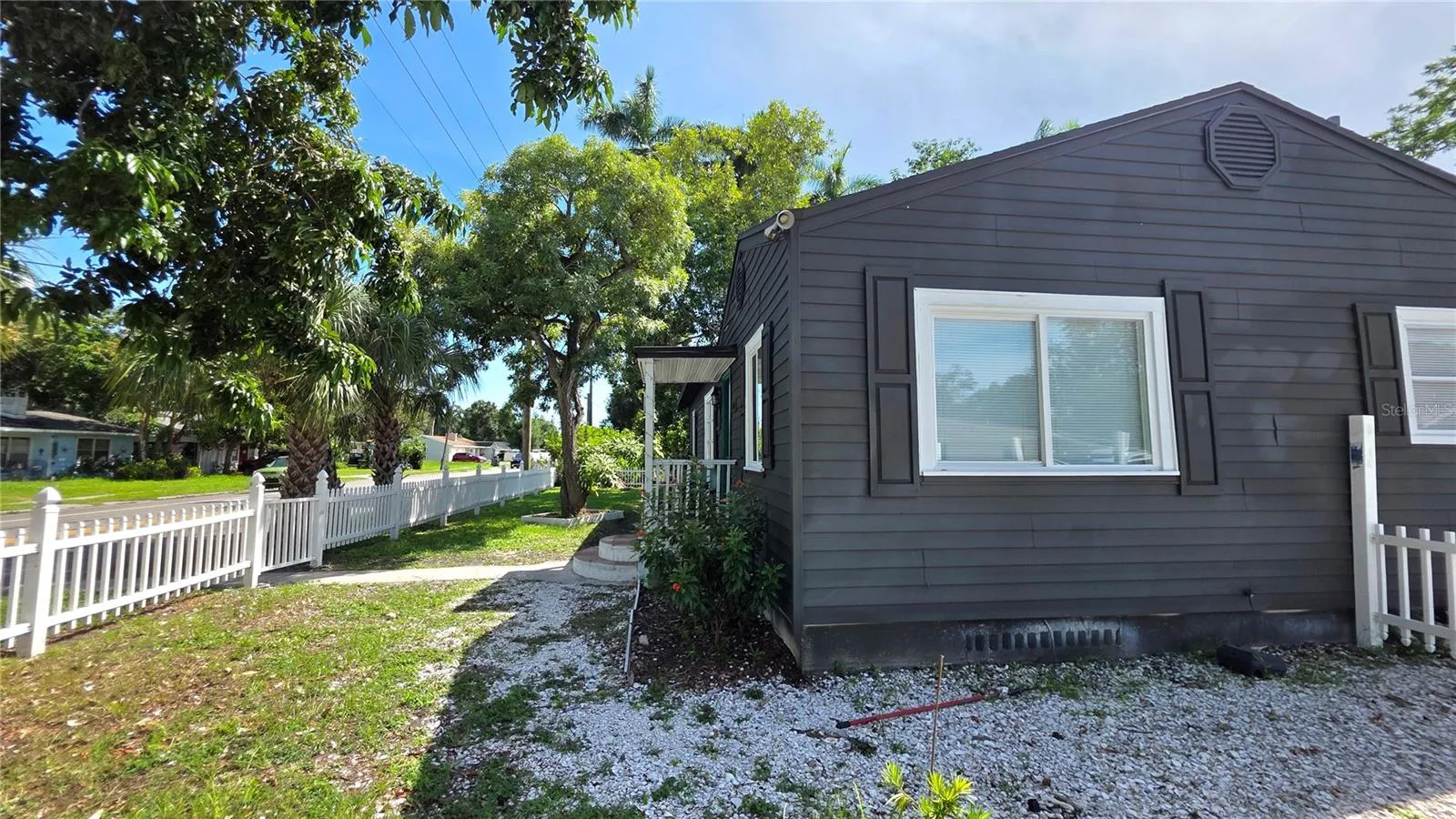 Side of Home, Side Yard, Fully Fenced
