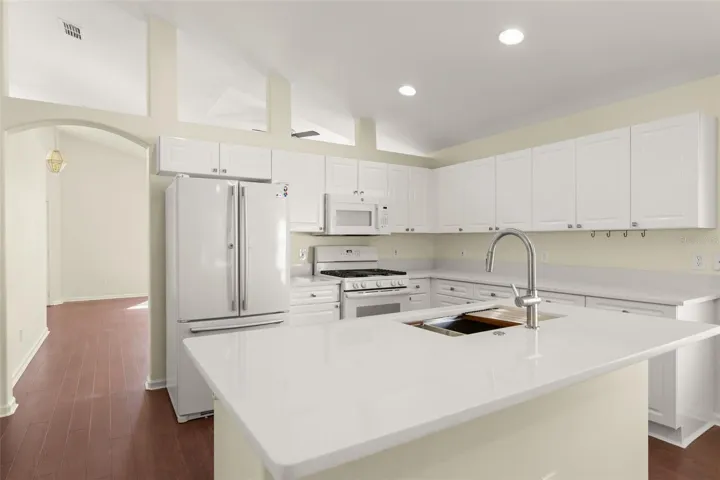 Island Kitchen
