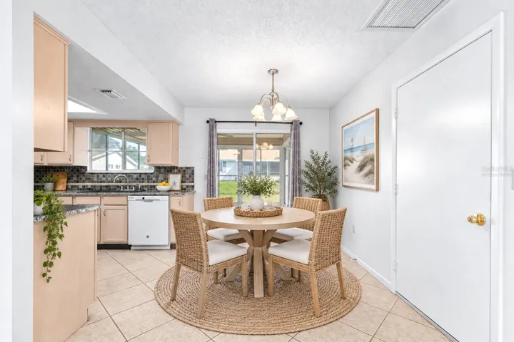 Virtually staged dining area