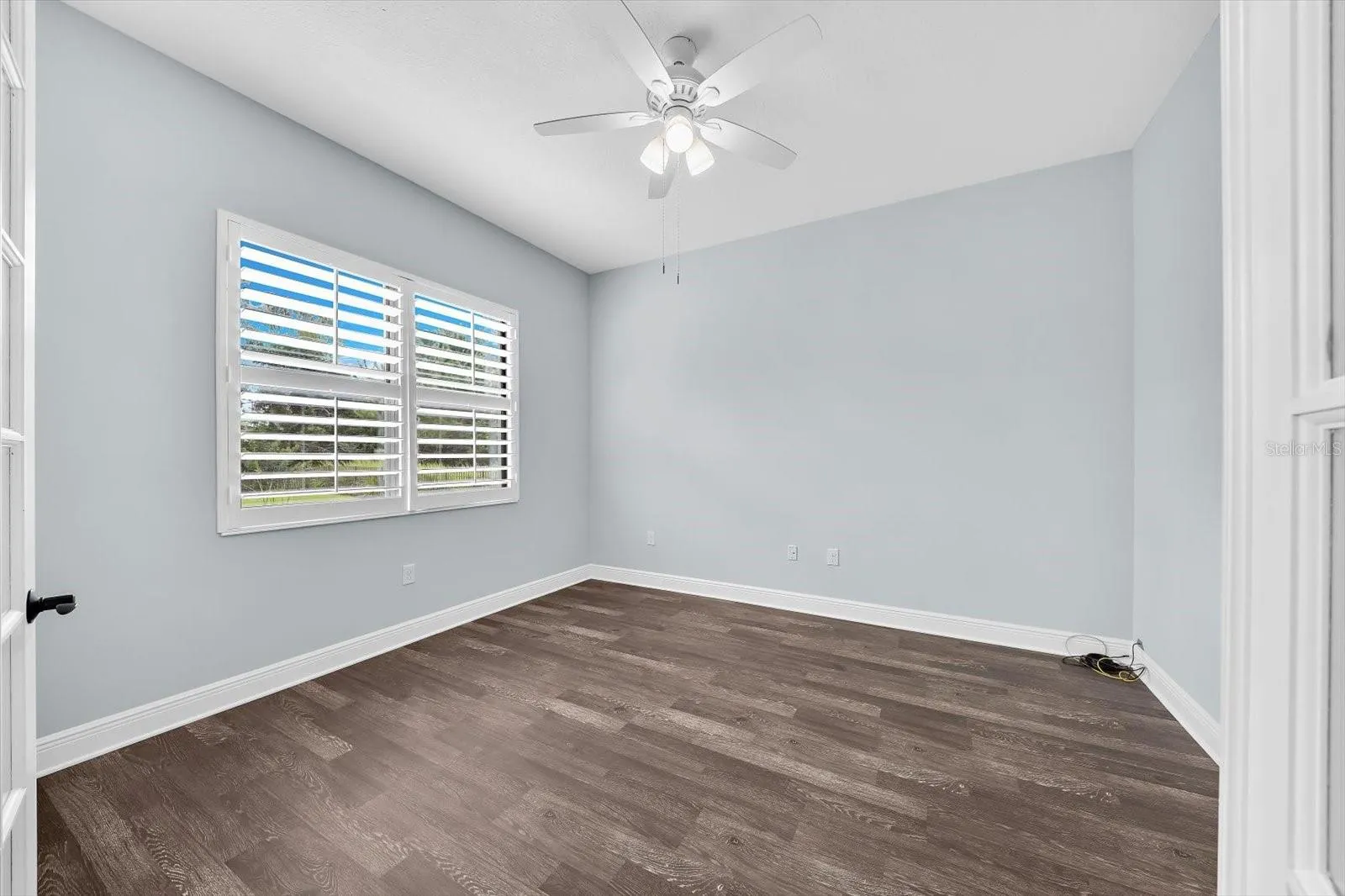 Office/Flex Room off the Kitchen