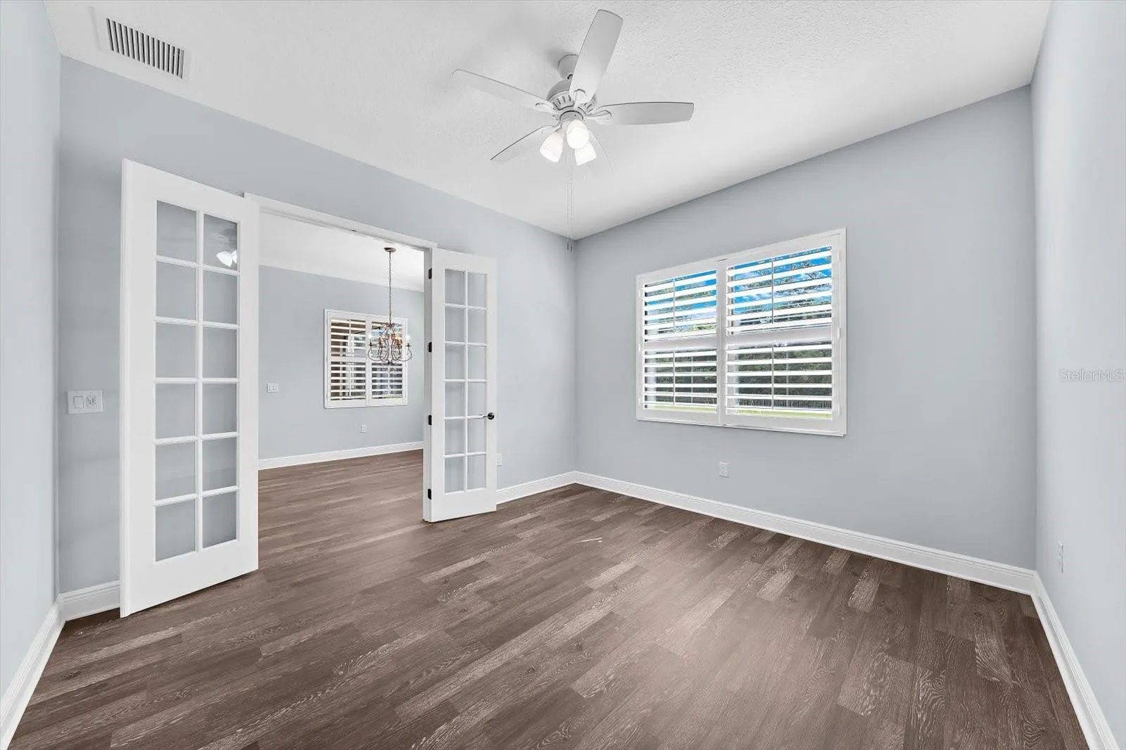 Office/Flex Room off the Kitchen