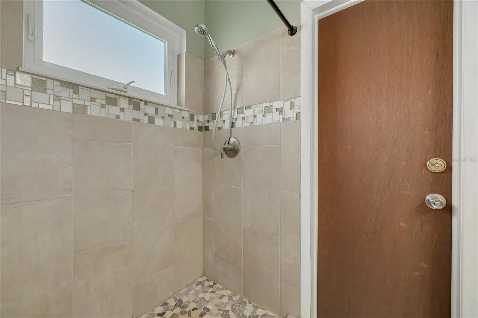 primary ensuite