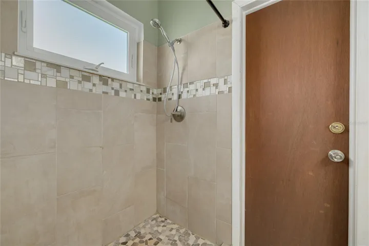 primary ensuite