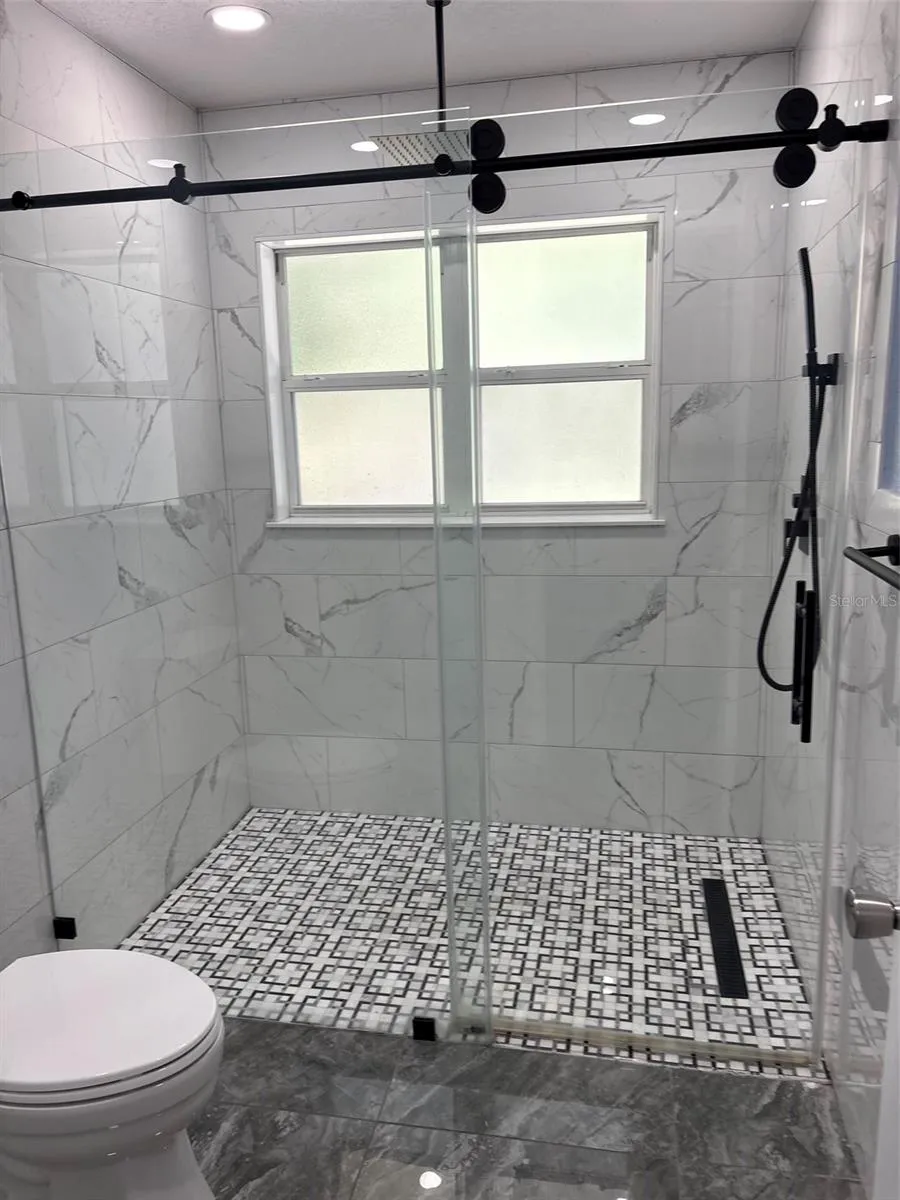 Primary Shower with rainhead