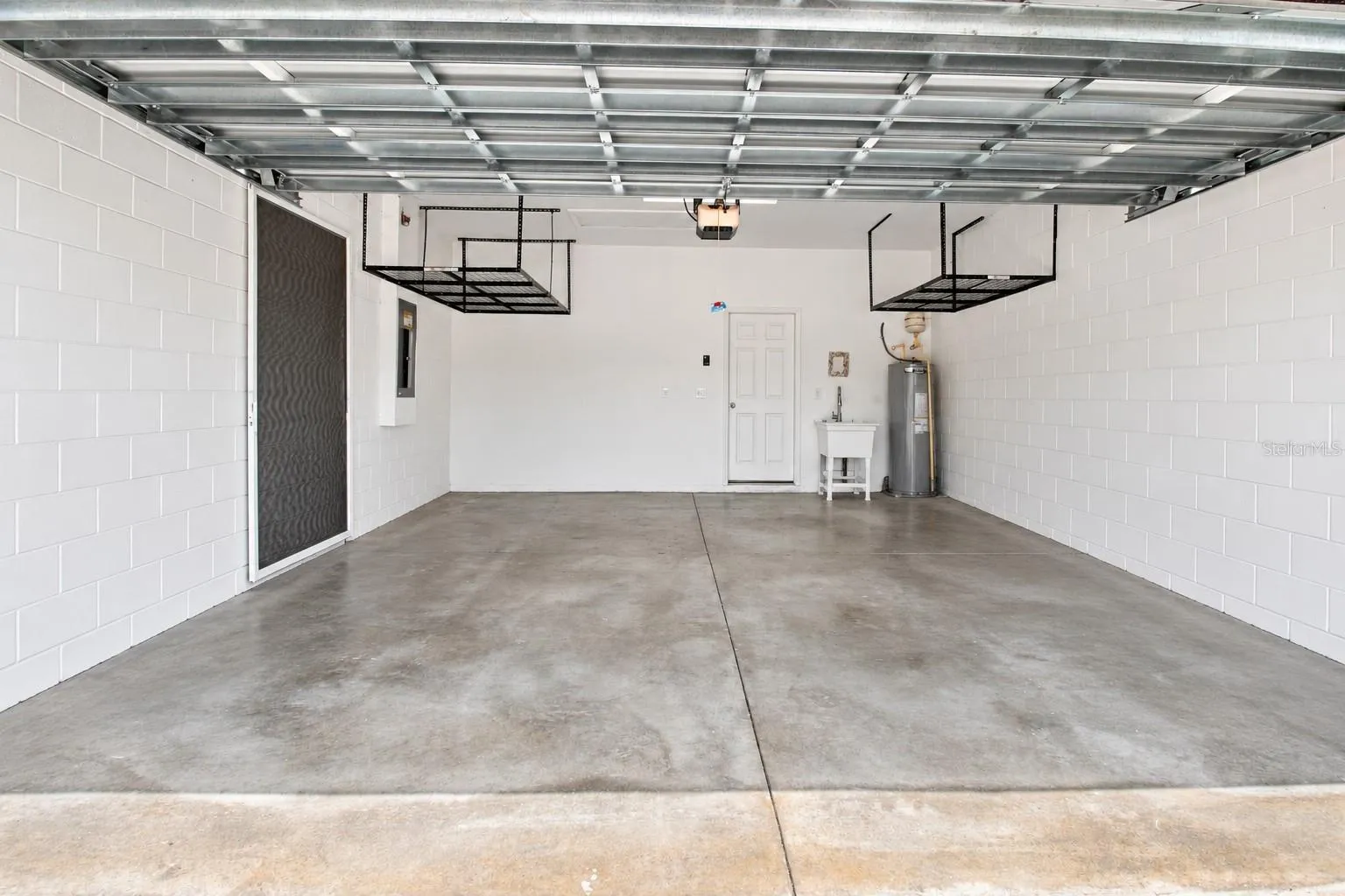 Garage - Some Virtual Staging