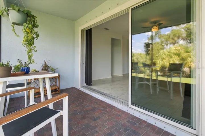 Triple Slider to Pavered Lanai