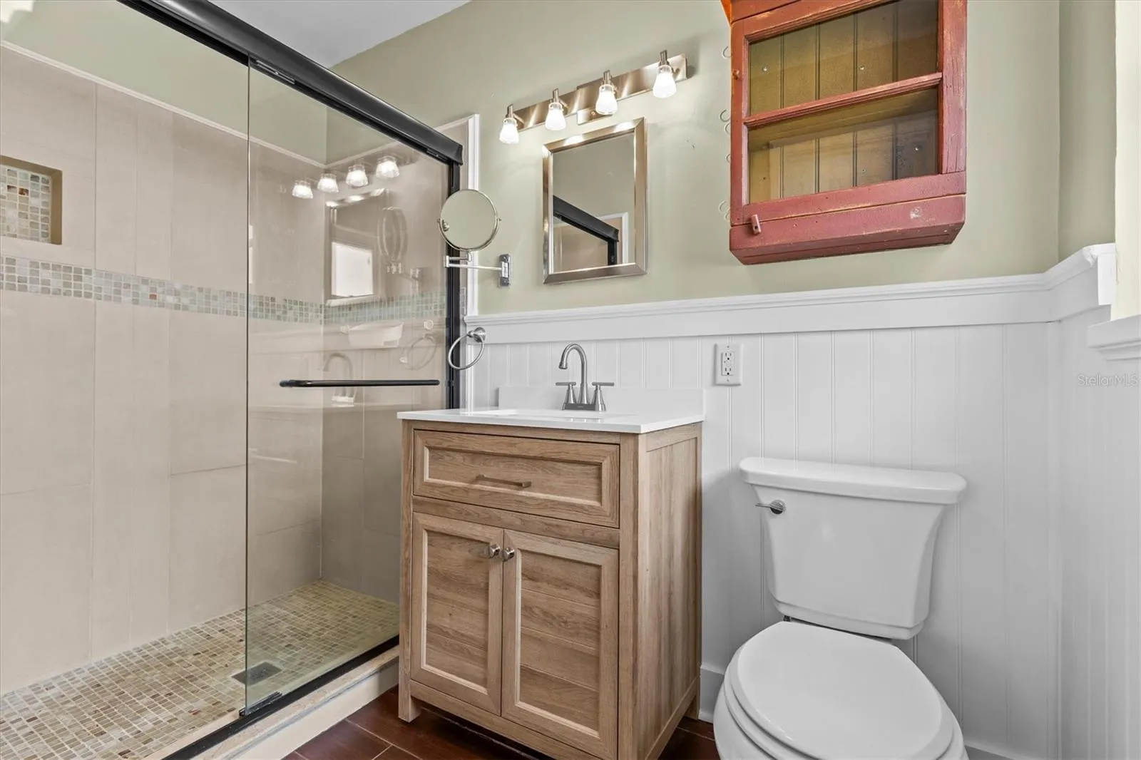 Primary bedroom Ensuite bath with walk-in shower.