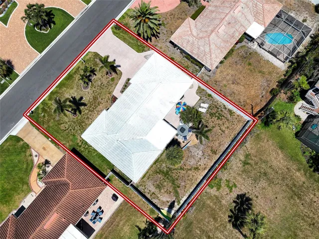 Large fenced in yard!