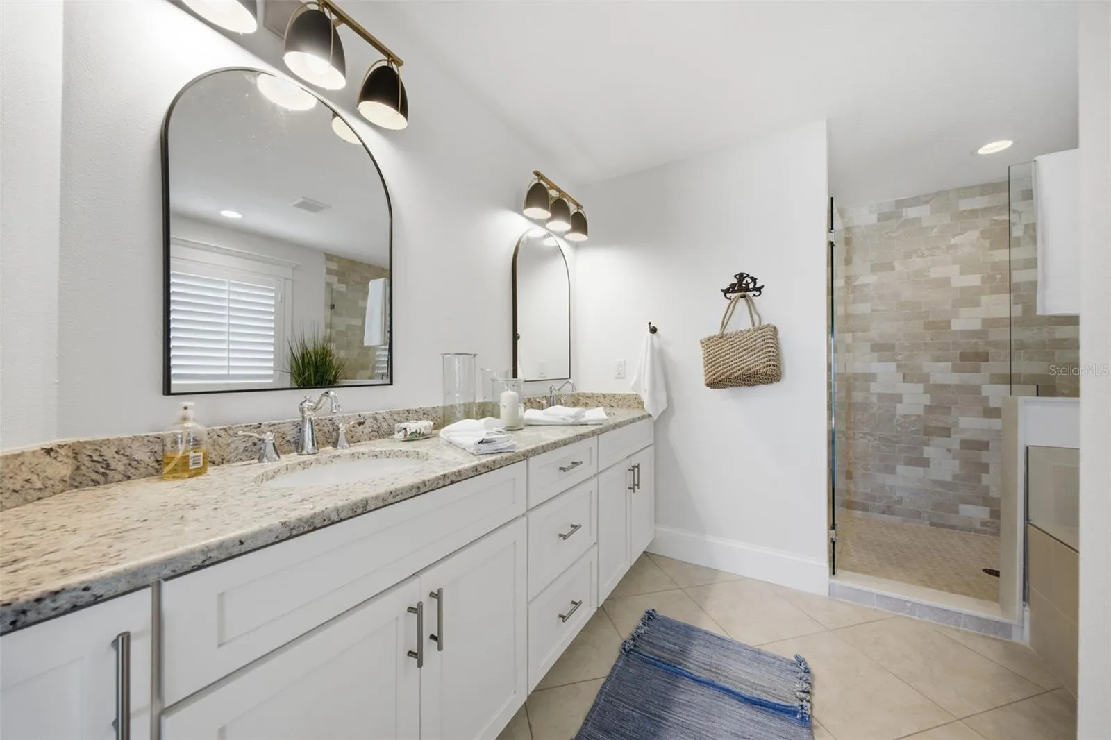 second floor ensuite