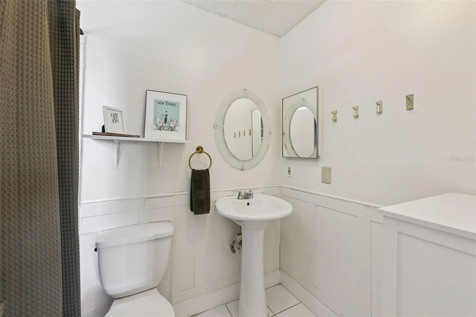 Second Primary Bathroom