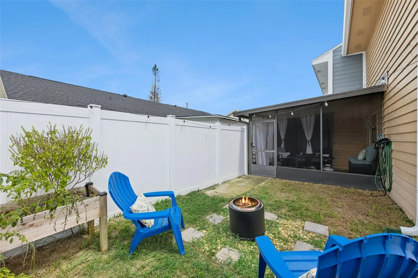 Private Fenced Yard