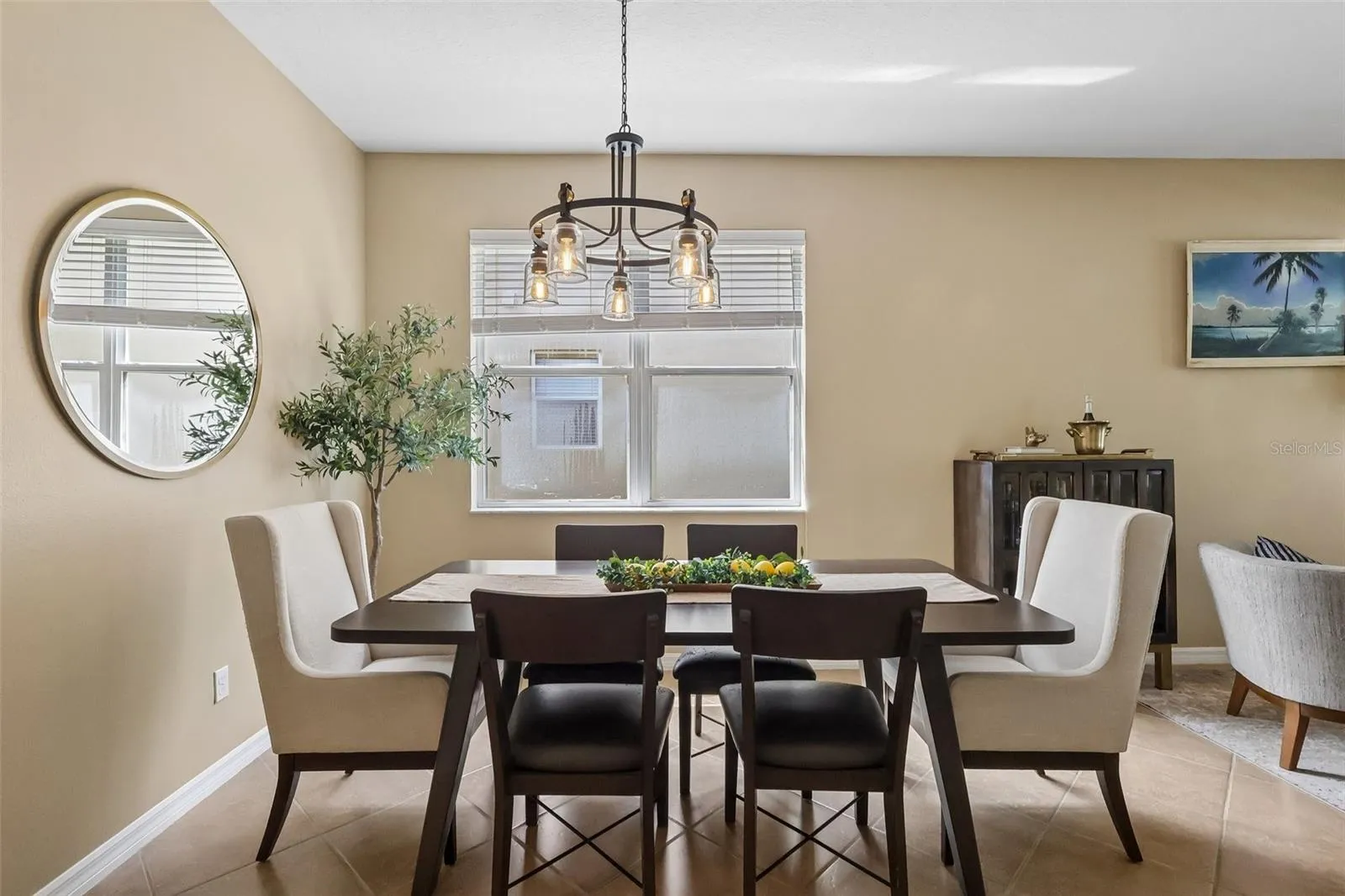 Formal dining room