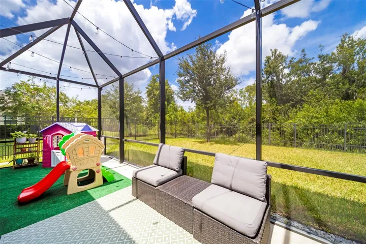 Extended screen lanai