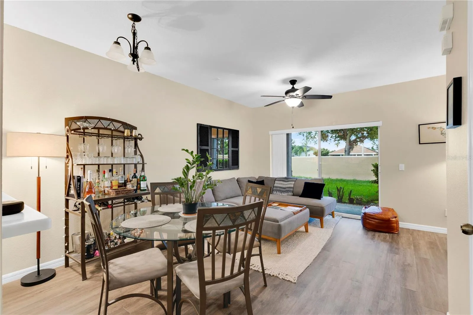 Dining/Living