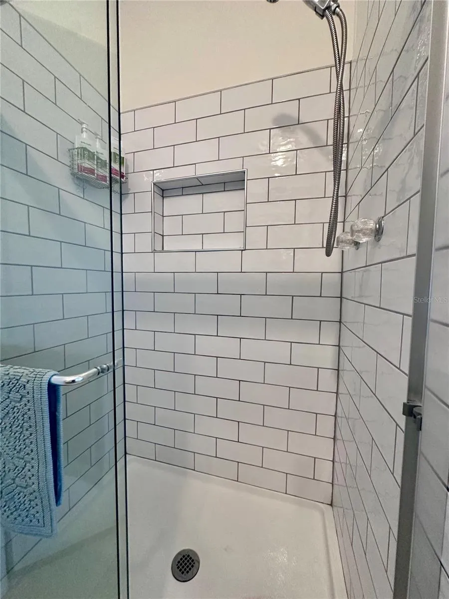 Separate Master Shower
