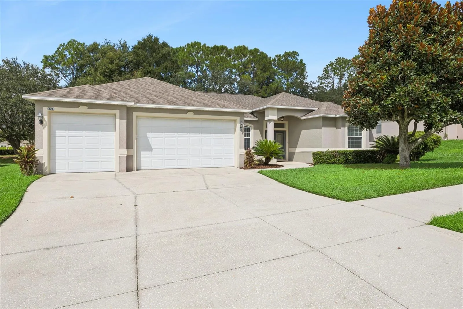 Plenty of parking w/your 3 Car Garage.