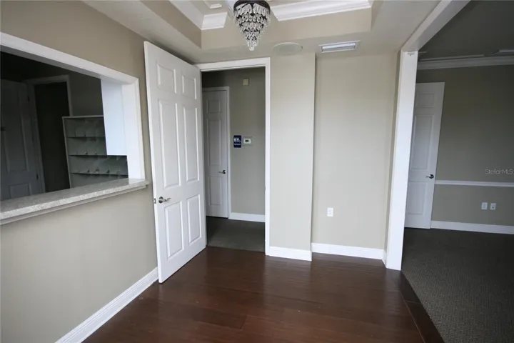 receptionist window on left
