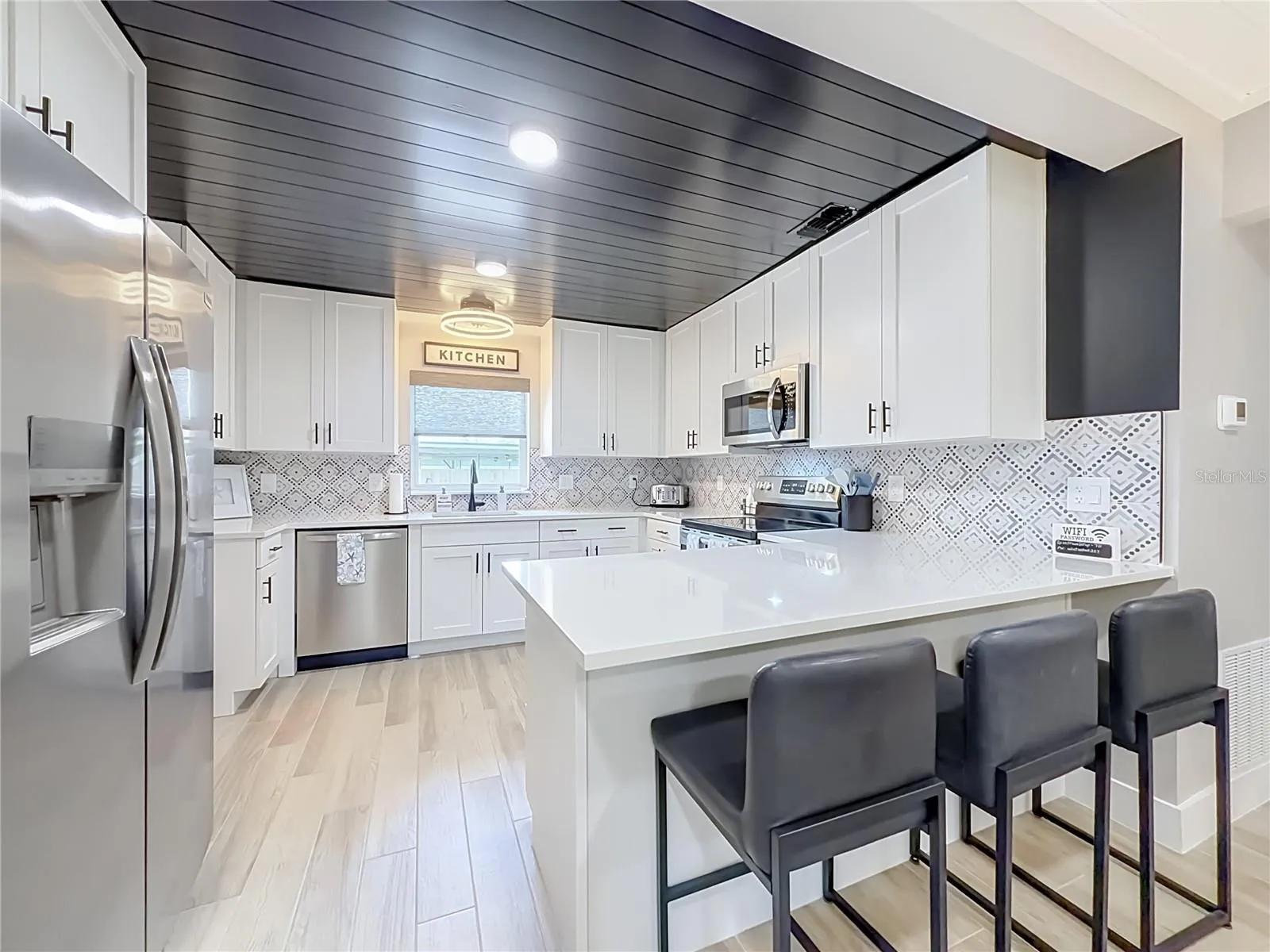 234: Kitchen/Dining