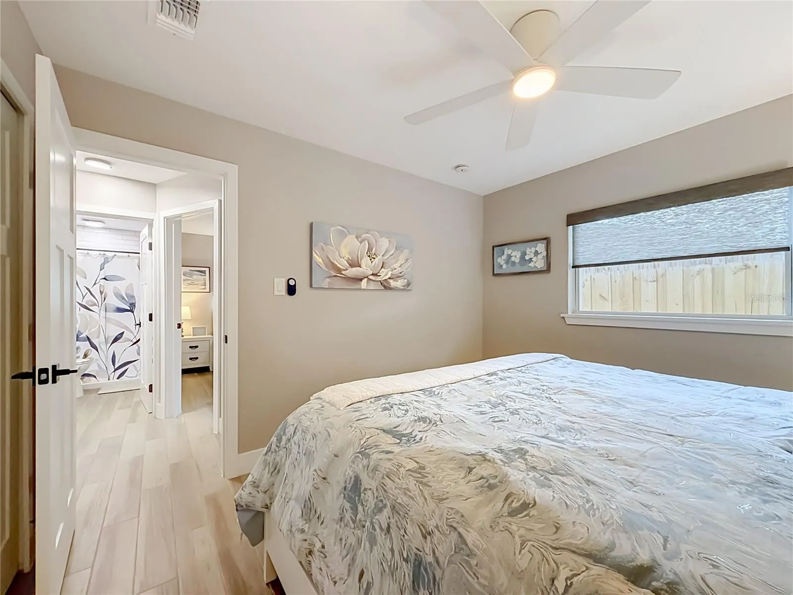 234: King Sized Bedroom