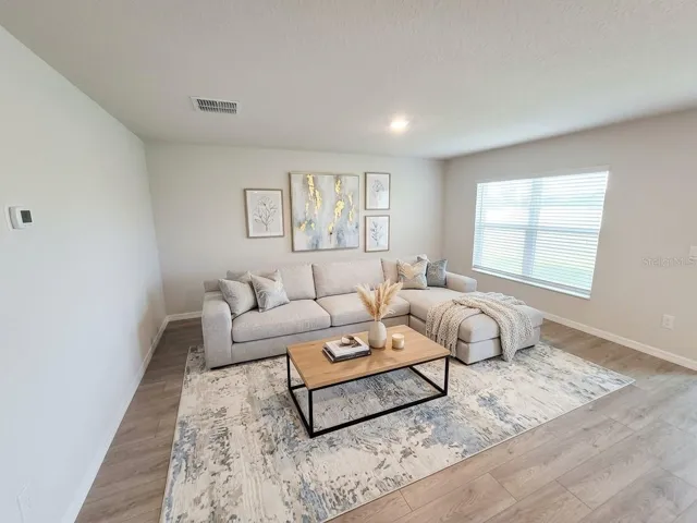 LIVING ROOM AI STAGED
